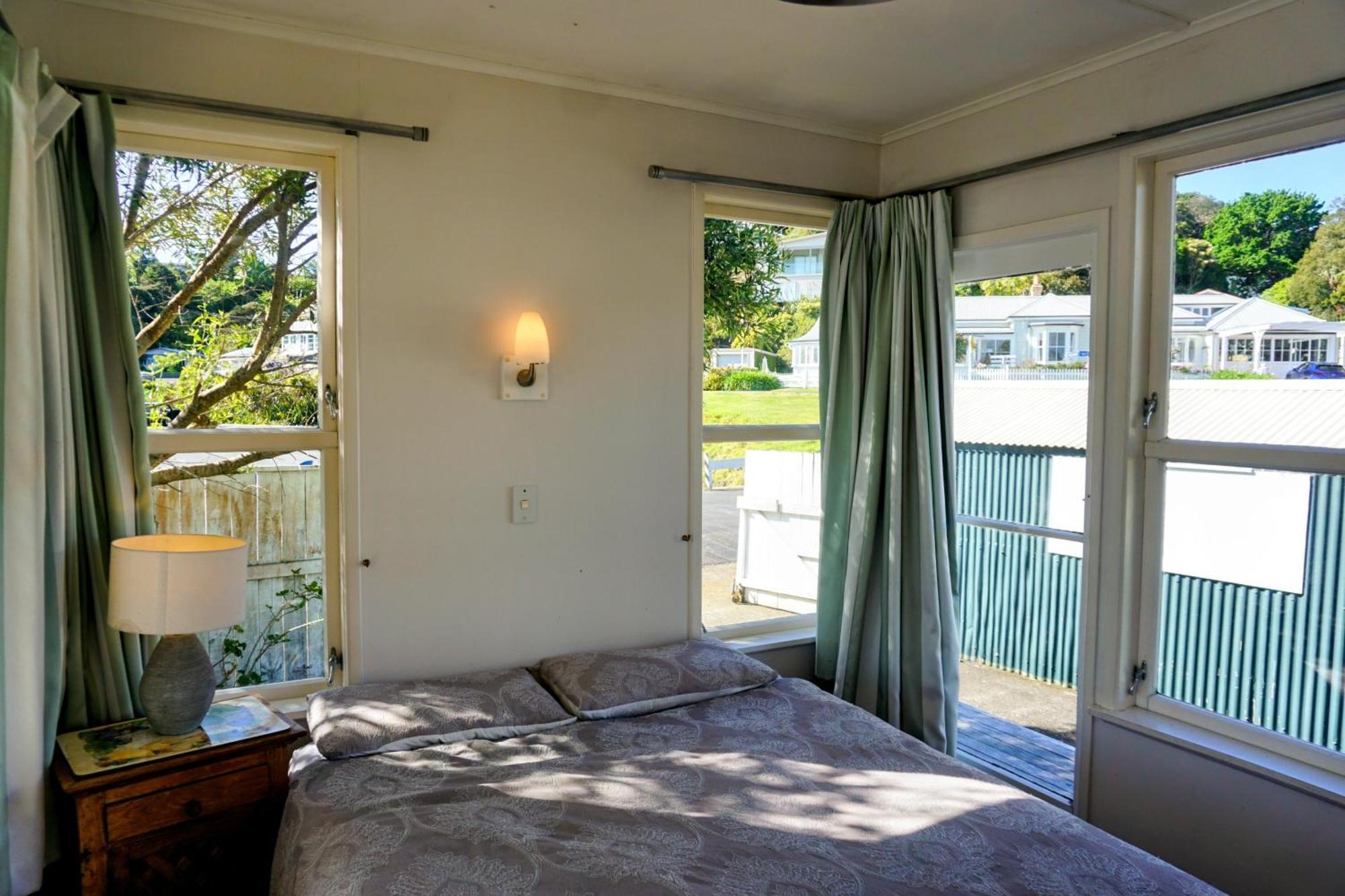 Last On The Strand, Russell - The Boathouse Extérieur photo