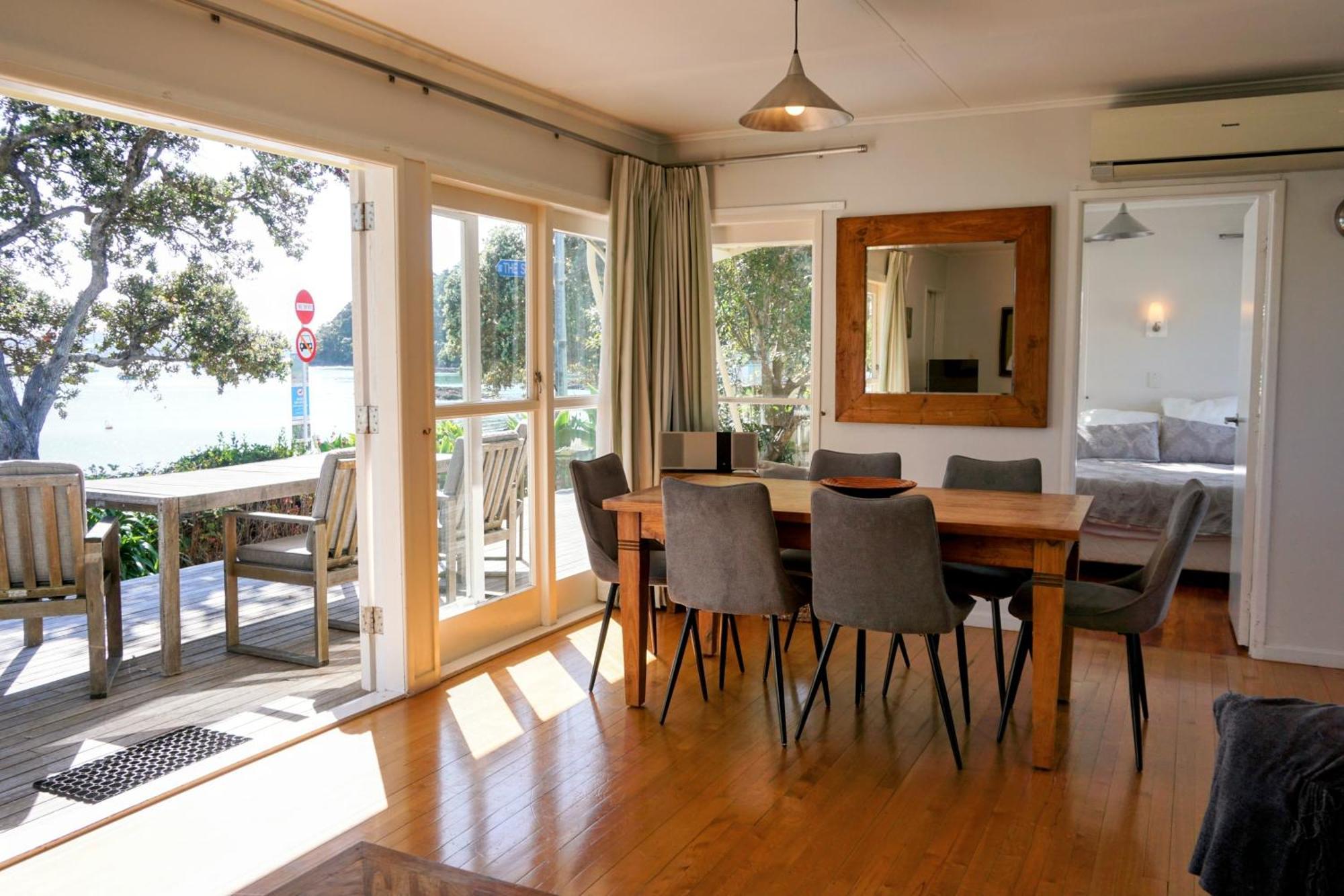 Last On The Strand, Russell - The Boathouse Extérieur photo