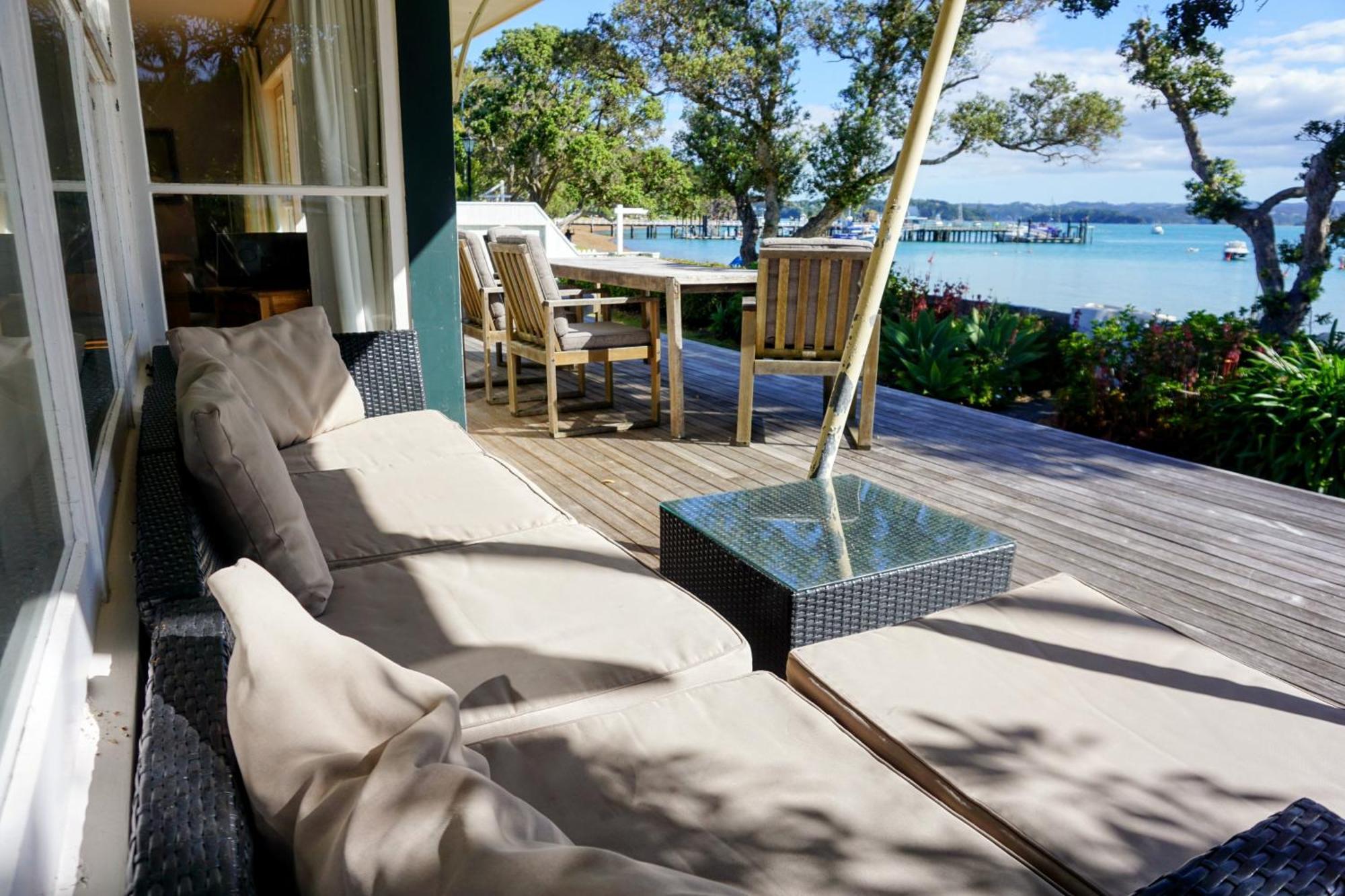 Last On The Strand, Russell - The Boathouse Extérieur photo