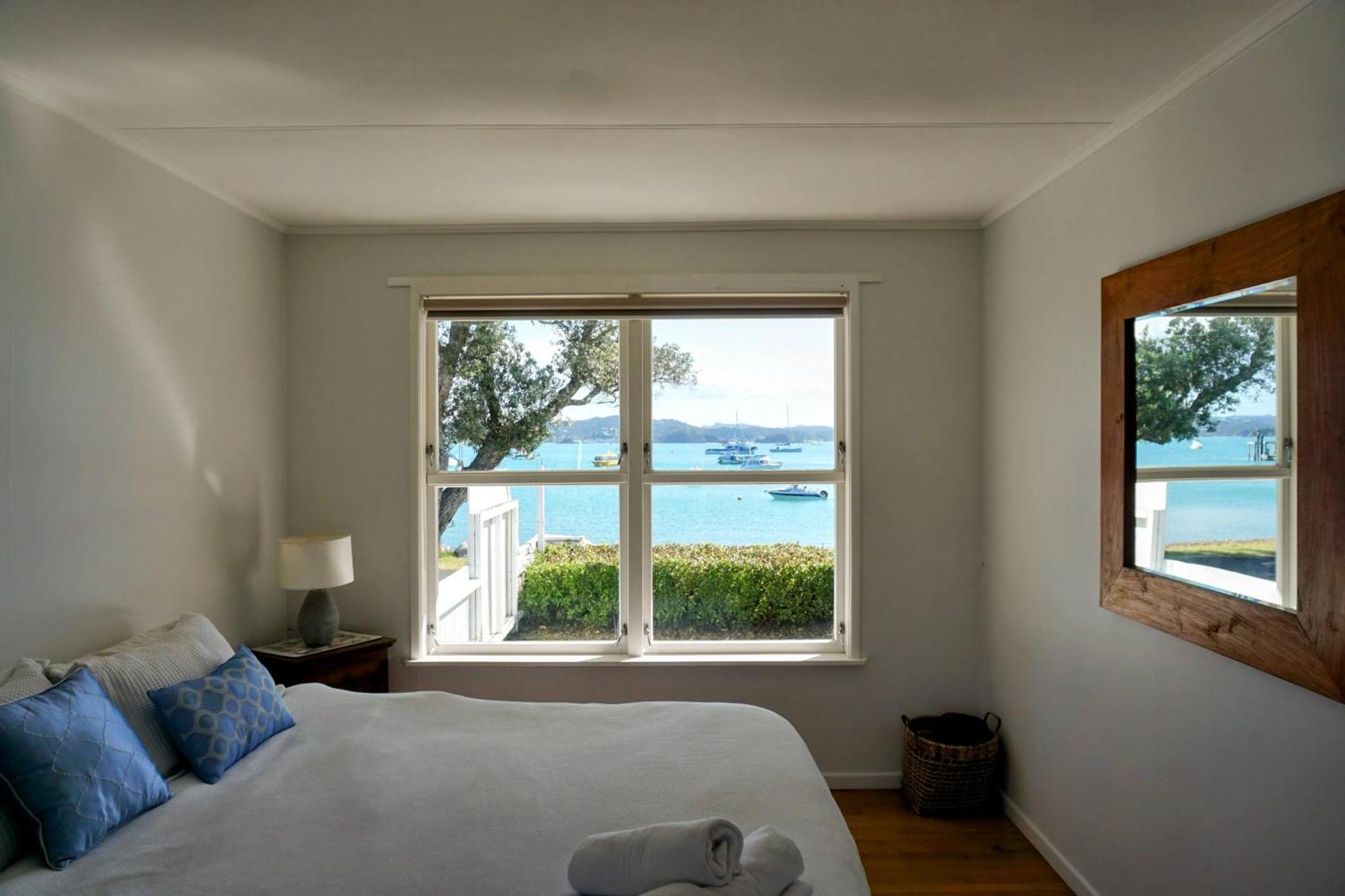 Last On The Strand, Russell - The Boathouse Extérieur photo